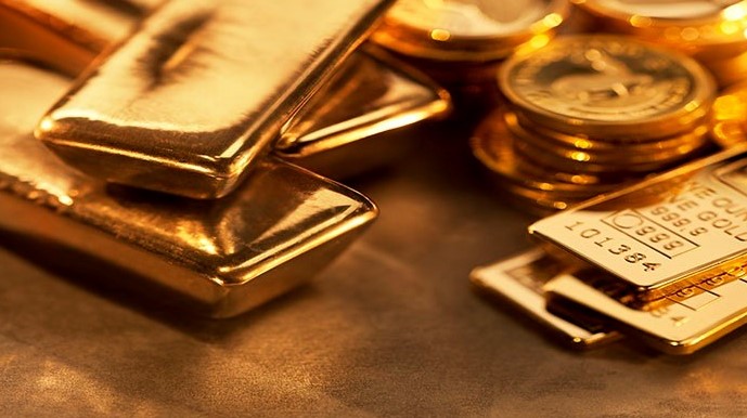 暴风雨前的平静,黄金或在酝酿破位行情。